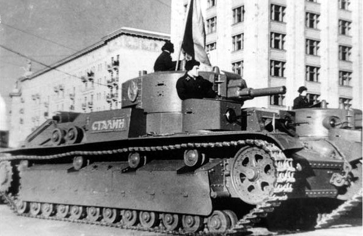 Один танк Т-28 против гитлеровских войск2