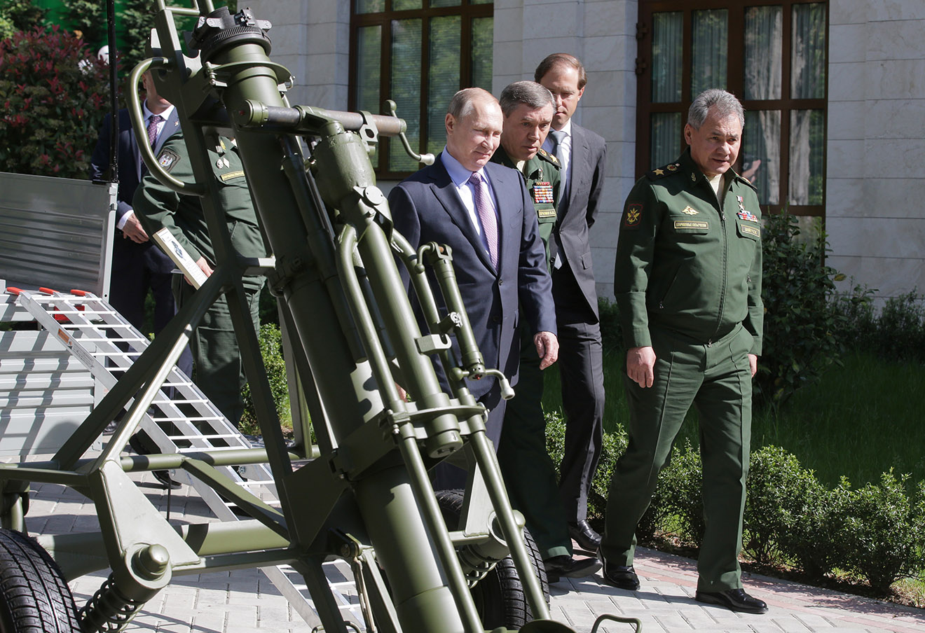 President Putin holds meeting on Russian military-industrial complex